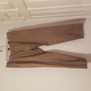 Men's GAP 38 X 30 Tailored Khaki Pants with pin stripe blue